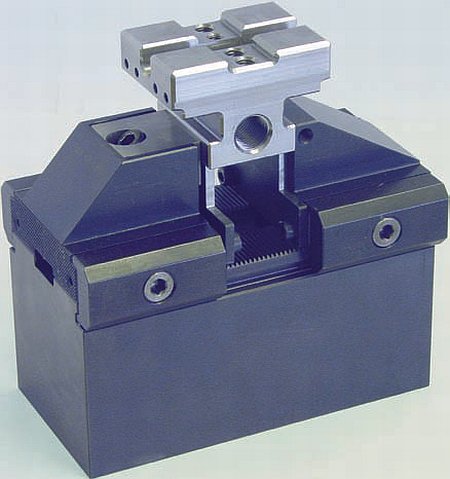 Triag AG - 5axesCLAMP Triag AG - 5axesCLAMP