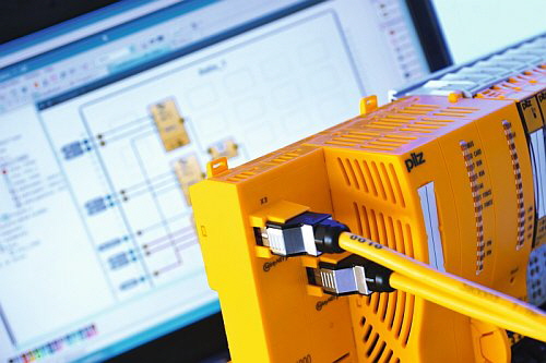 Pilz Industrieelektronik - PSS 4000 Online Change Pilz Industrieelektronik - PSS 4000 Online Change