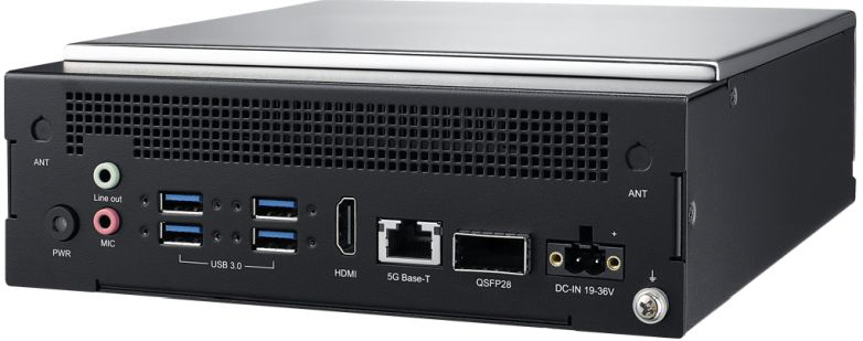 Advantech MIC-743